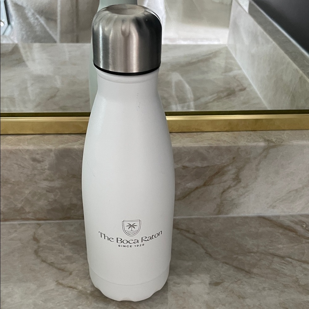 BRAND NEW THE BOCA RATON SWELL  Water Bottle! Small Size!